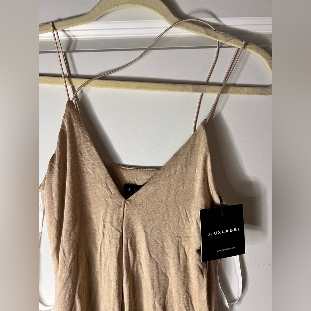 JLUXLABEL JLUXBASIX TAN VALENCIA DIAGONAL STRAP DRESS - Picture 4 of 5